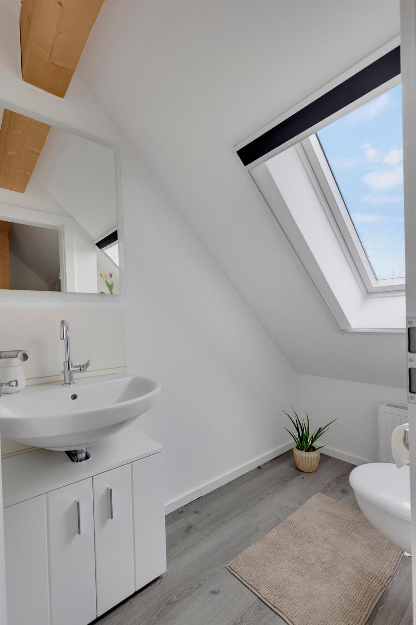 Seezeit, Ferienhaus Bis Zu 6 Personen, 500 Meter Zum Wasser, Mit Garten Hüde Esterno foto